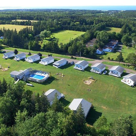 פרום Hidden Acres Cottages מראה חיצוני תמונה