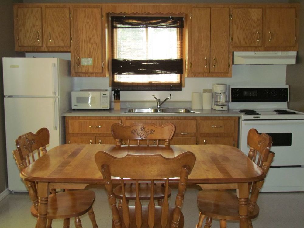 פרום Hidden Acres Cottages מראה חיצוני תמונה